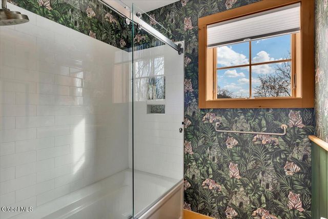 331 Vly Road, Colonie, NY 12309