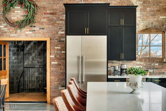 331 Vly Road, Colonie, NY 12309