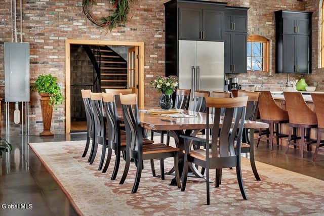 331 Vly Road, Colonie, NY 12309