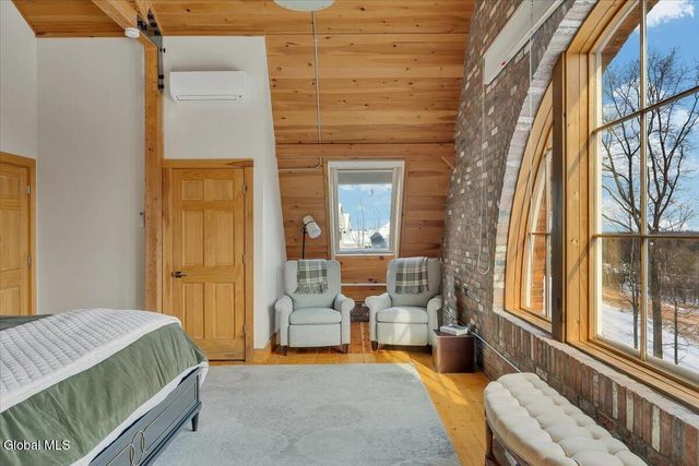 331 Vly Road, Colonie, NY 12309