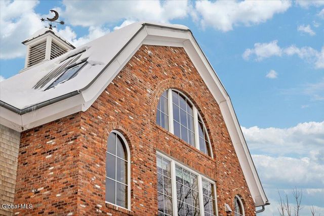 331 Vly Road, Colonie, NY 12309