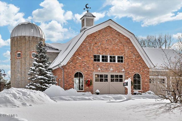 331 Vly Road, Colonie, NY 12309