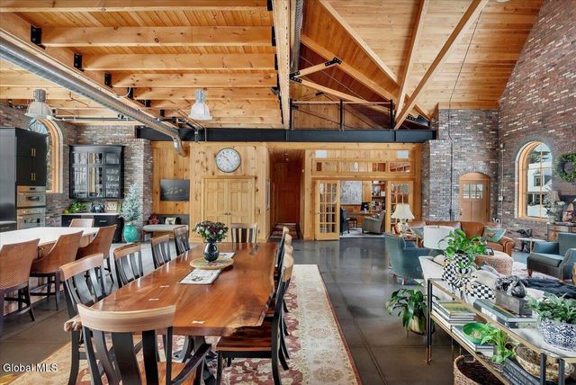 331 Vly Road, Colonie, NY 12309