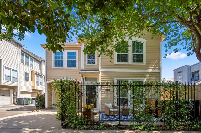 2703 Jackson Street, Houston, TX 77004