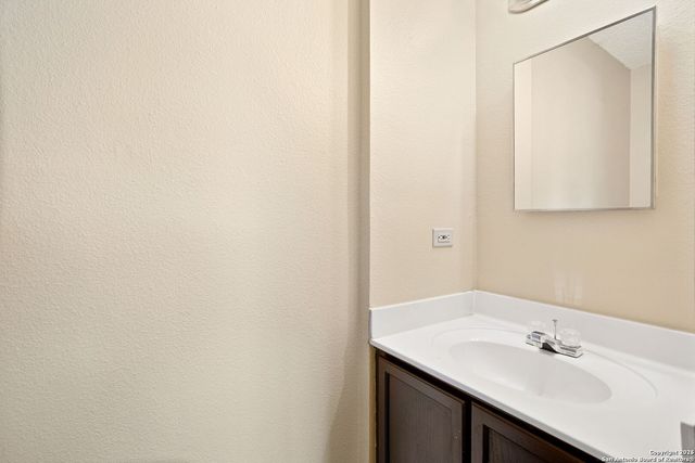 7807 Clipper, San Antonio, TX 78254