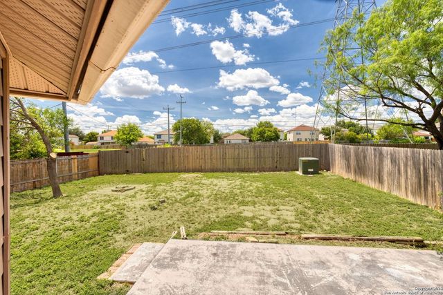 7807 Clipper, San Antonio, TX 78254