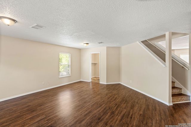 7807 Clipper, San Antonio, TX 78254