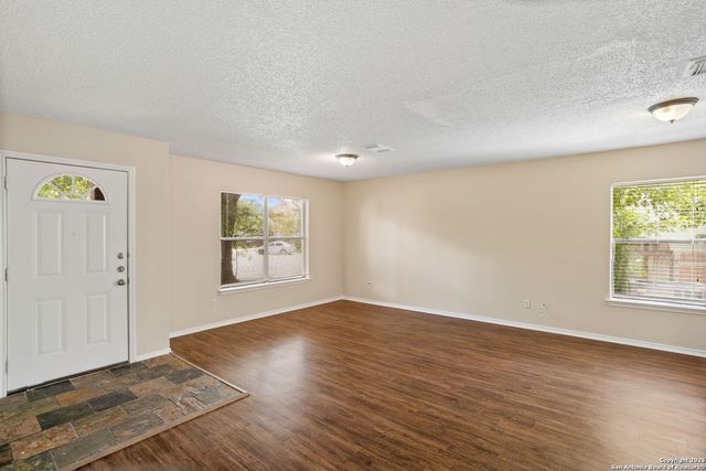 7807 Clipper, San Antonio, TX 78254