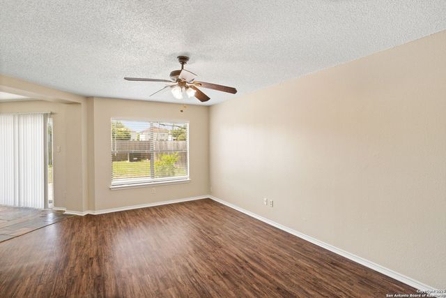 7807 Clipper, San Antonio, TX 78254