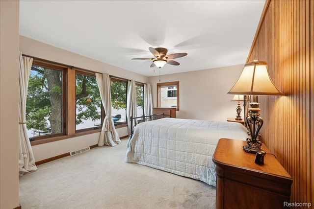 7115 Locklin, West Bloomfield Charter Township, MI 48324