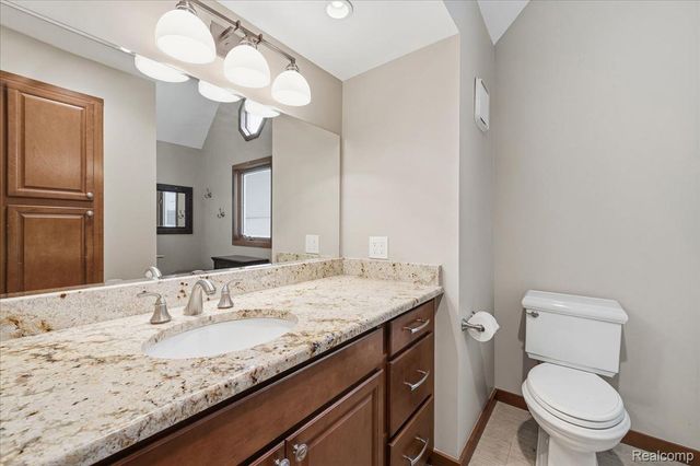 7115 Locklin, West Bloomfield Charter Township, MI 48324