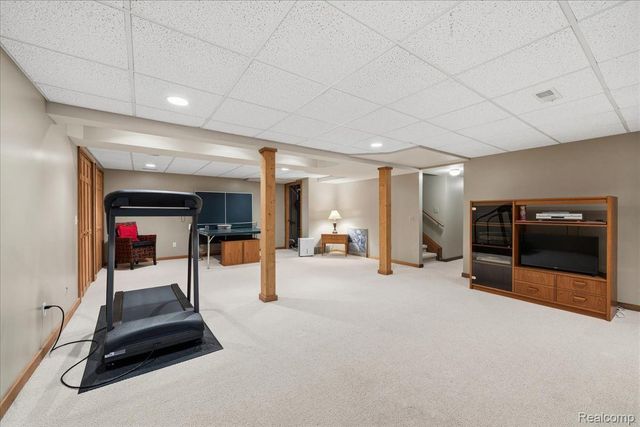 7115 Locklin, West Bloomfield Charter Township, MI 48324