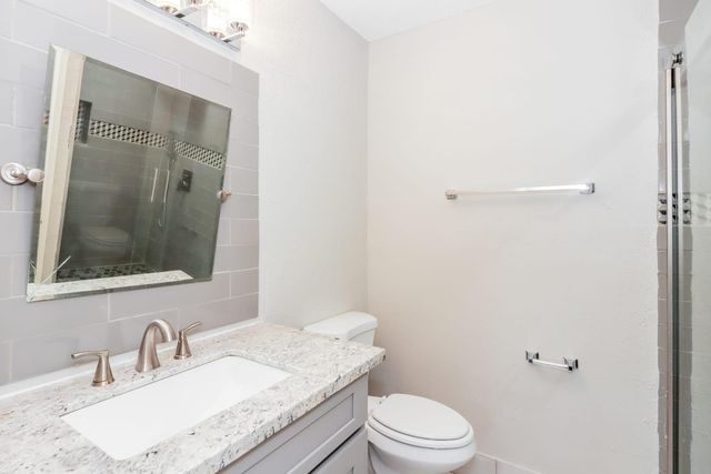 2104 Yorktown Court S, League City, TX 77573