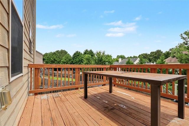 4159 Elm Trace Drive, Loganville, GA 30052
