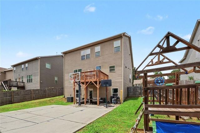 4159 Elm Trace Drive, Loganville, GA 30052