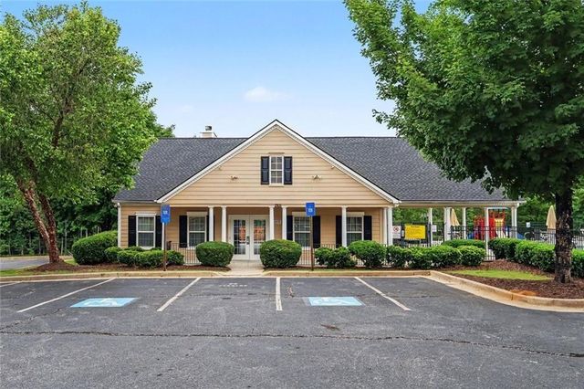 4159 Elm Trace Drive, Loganville, GA 30052