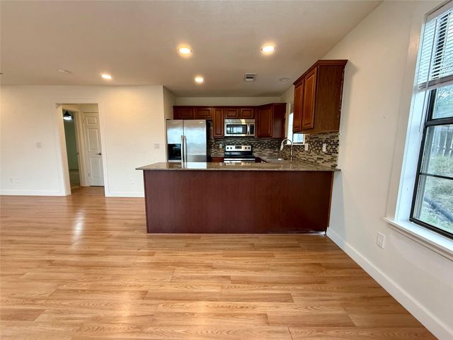 21003 Boggy Ford RD A, Lago Vista, TX 78645