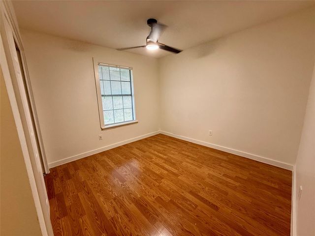 21003 Boggy Ford RD A, Lago Vista, TX 78645