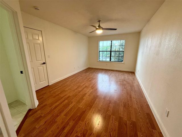 21003 Boggy Ford RD A, Lago Vista, TX 78645