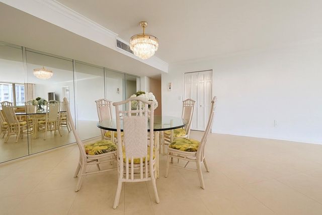 3460 S Ocean Boulevard 608, Palm Beach, FL 33480