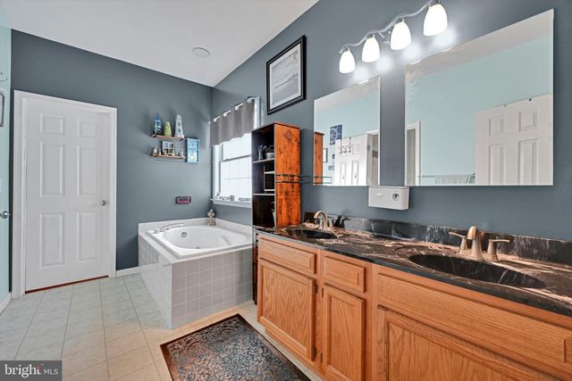 358 S LINGLE AVE, Palmyra, PA 17078