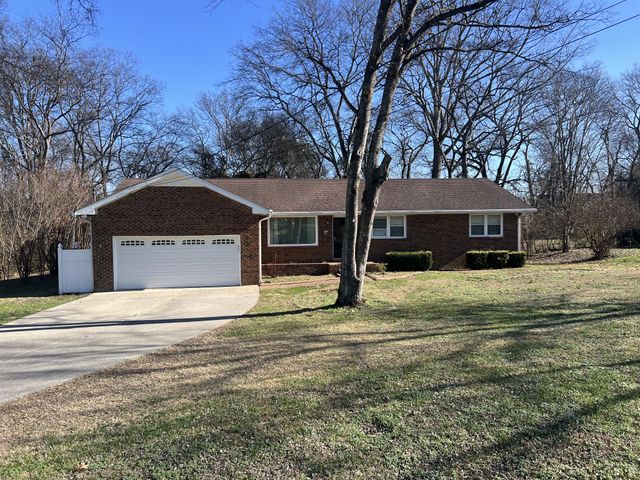 164 Gatone Dr, Hendersonville, TN 37075