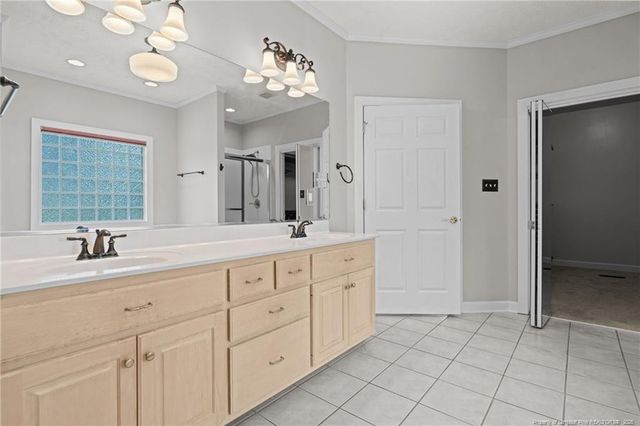 2805 Selhurst Drive, Fayetteville, NC 28306