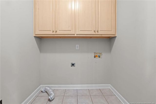 2805 Selhurst Drive, Fayetteville, NC 28306
