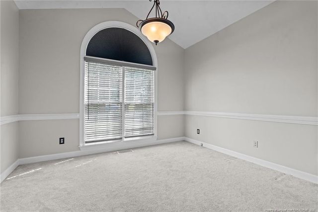 2805 Selhurst Drive, Fayetteville, NC 28306
