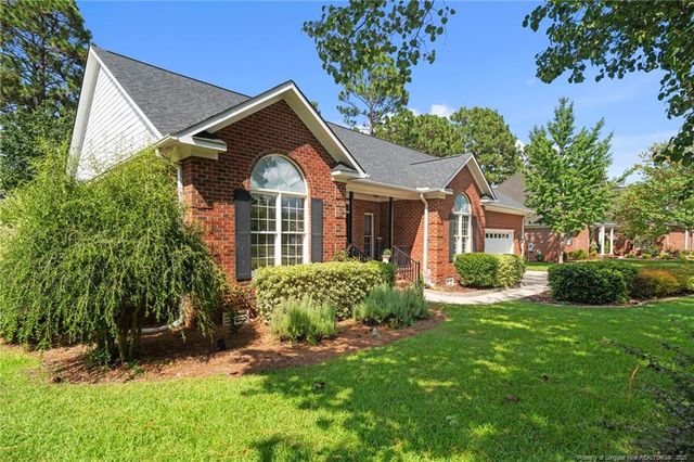 2805 Selhurst Drive, Fayetteville, NC 28306