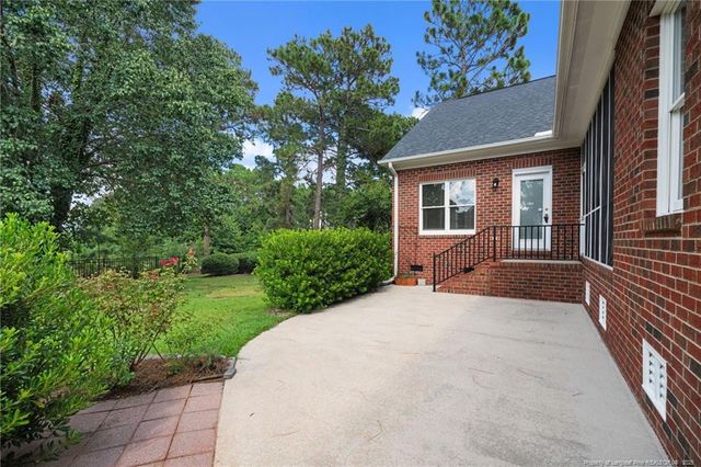 2805 Selhurst Drive, Fayetteville, NC 28306