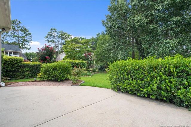 2805 Selhurst Drive, Fayetteville, NC 28306