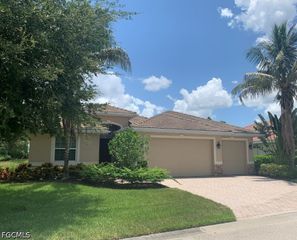 13390 Seaside Harbour DR, North Fort Myers, FL 33903