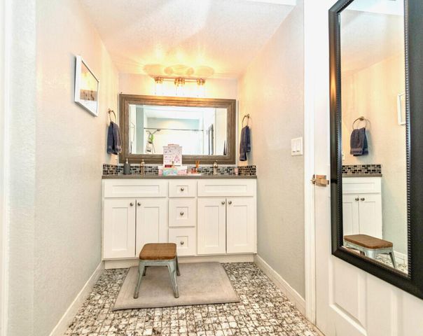 16887 97th Way N, Jupiter, FL 33478