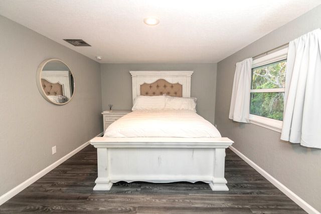 16887 97th Way N, Jupiter, FL 33478