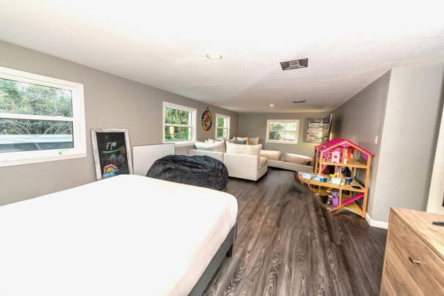 16887 97th Way N, Jupiter, FL 33478