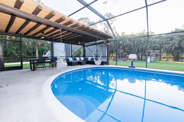 16887 97th Way N, Jupiter, FL 33478