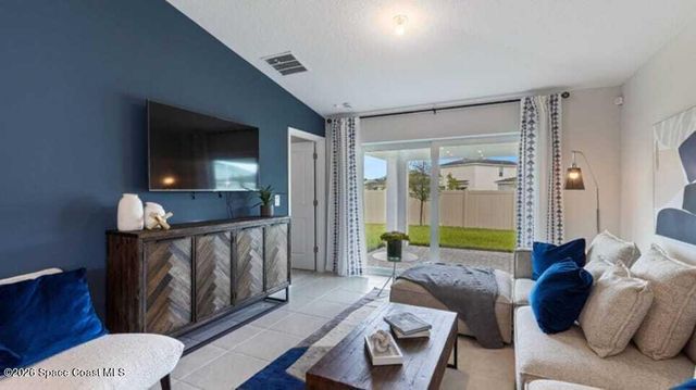 1830 Diablo Circle SW, Palm Bay, FL 32908