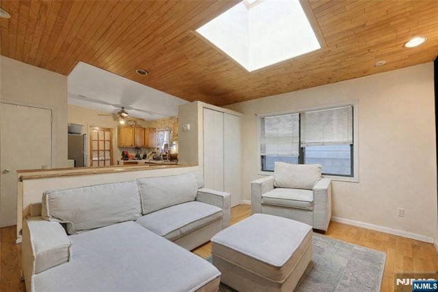 251 Grant Avenue, Cliffside Park, NJ 07010