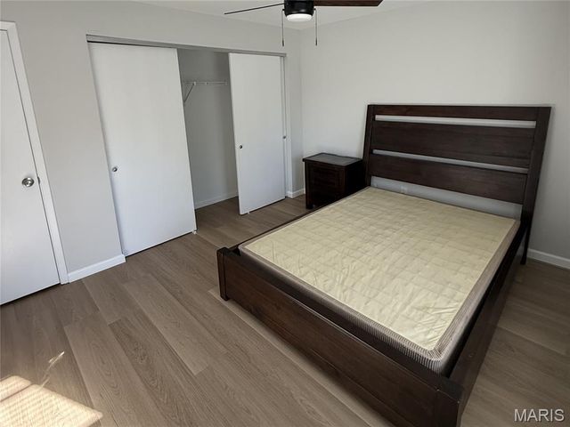 4333 Arrow Tree Drive L, St Louis, MO 63128