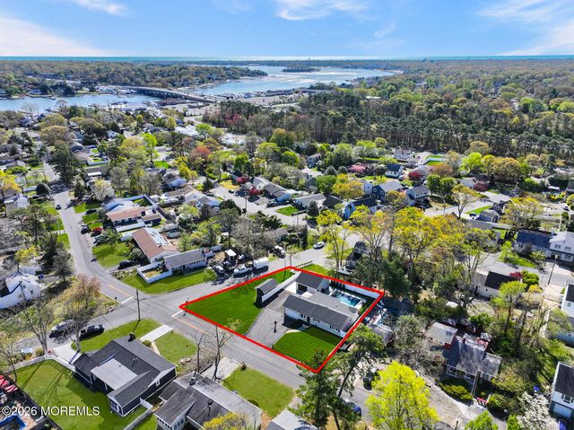 222 18th Avenue, Brick, NJ 08724