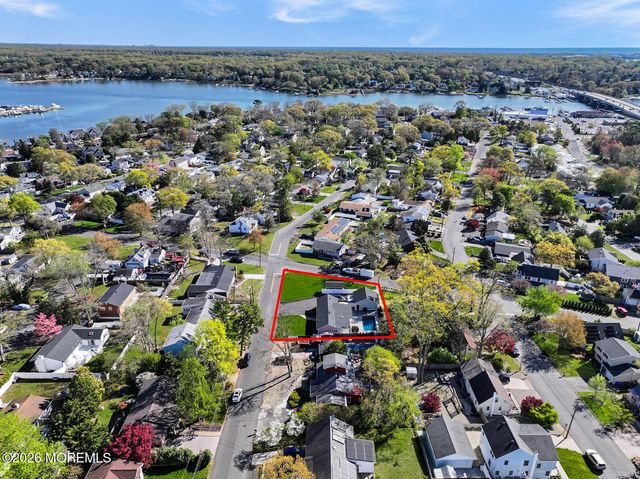 222 18th Avenue, Brick, NJ 08724