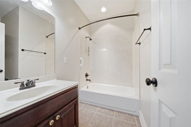 1617 W Ulysses Street, Broken Arrow, OK 74012