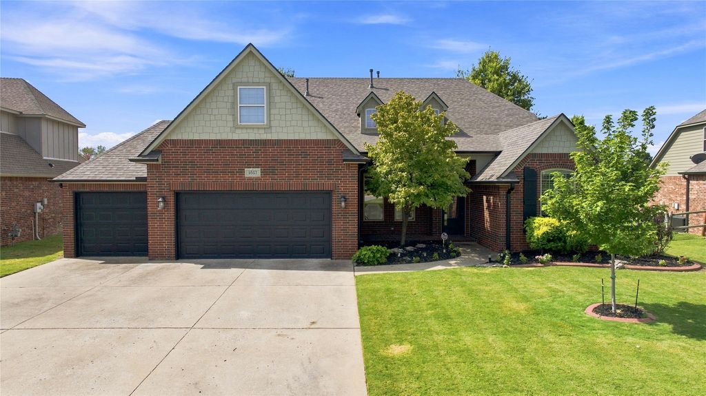 1617 W Ulysses Street, Broken Arrow, OK 74012