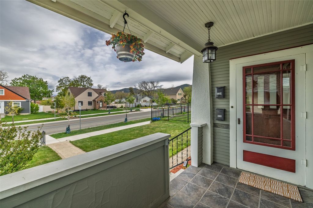 828 N Rodney Street, Helena, MT 59601 photo 3