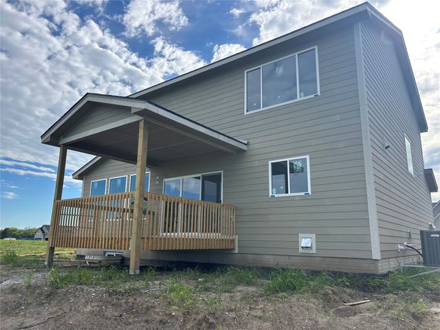 4722 178th Street, Urbandale, IA 50323