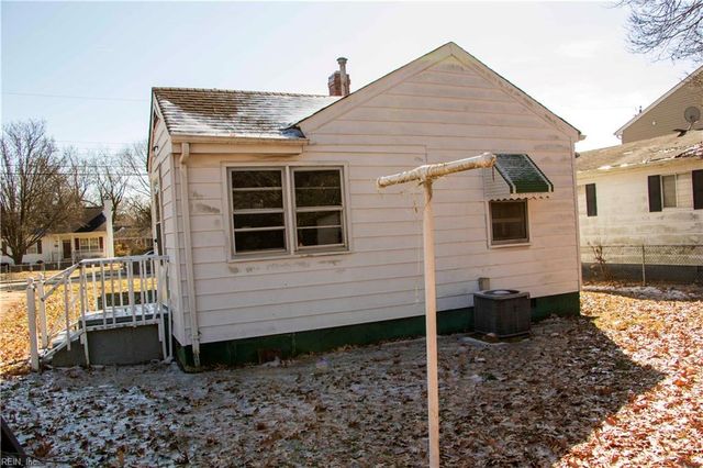 723 Center AVE, Newport News, VA 23605