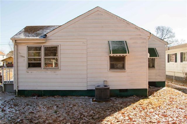 723 Center AVE, Newport News, VA 23605