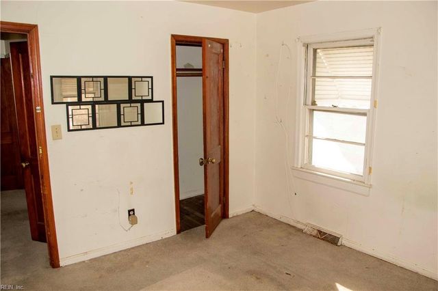 723 Center AVE, Newport News, VA 23605