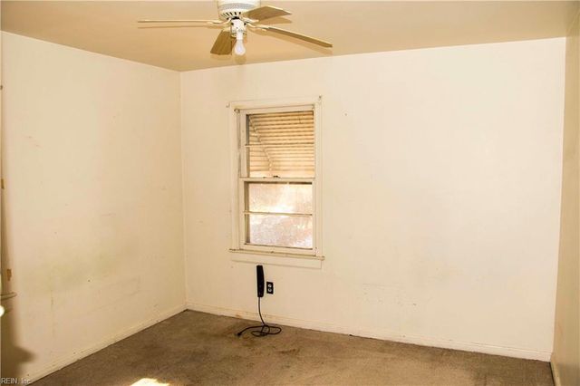 723 Center AVE, Newport News, VA 23605